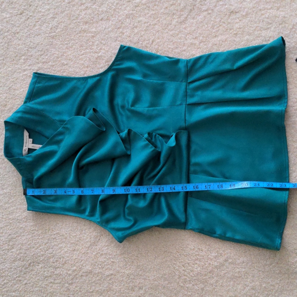 BCBG Top - Picture 12 of 12